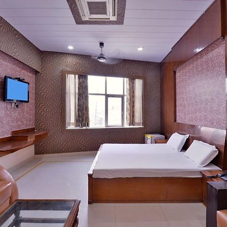 Rc Inn Sirsa ภายนอก รูปภาพ