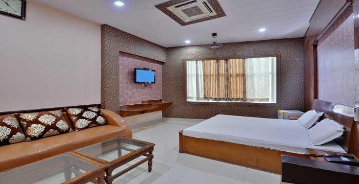 Rc Inn Sirsa ภายนอก รูปภาพ